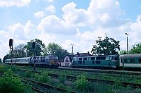 Nazwa pliku=20000601_Raciaz_SU45-129_66613_SU45-141_66614.jpg
Wielkość pliku=406KiB
Rozmiar=1024x680
Data dodania= 08, Marzec 2013 20000601_Raciaz_SU45-129_66613_SU45-141_66614.jpg
